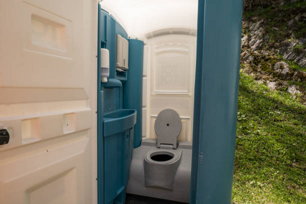 Best Porta potty delivery and setup  in Houghton, NY